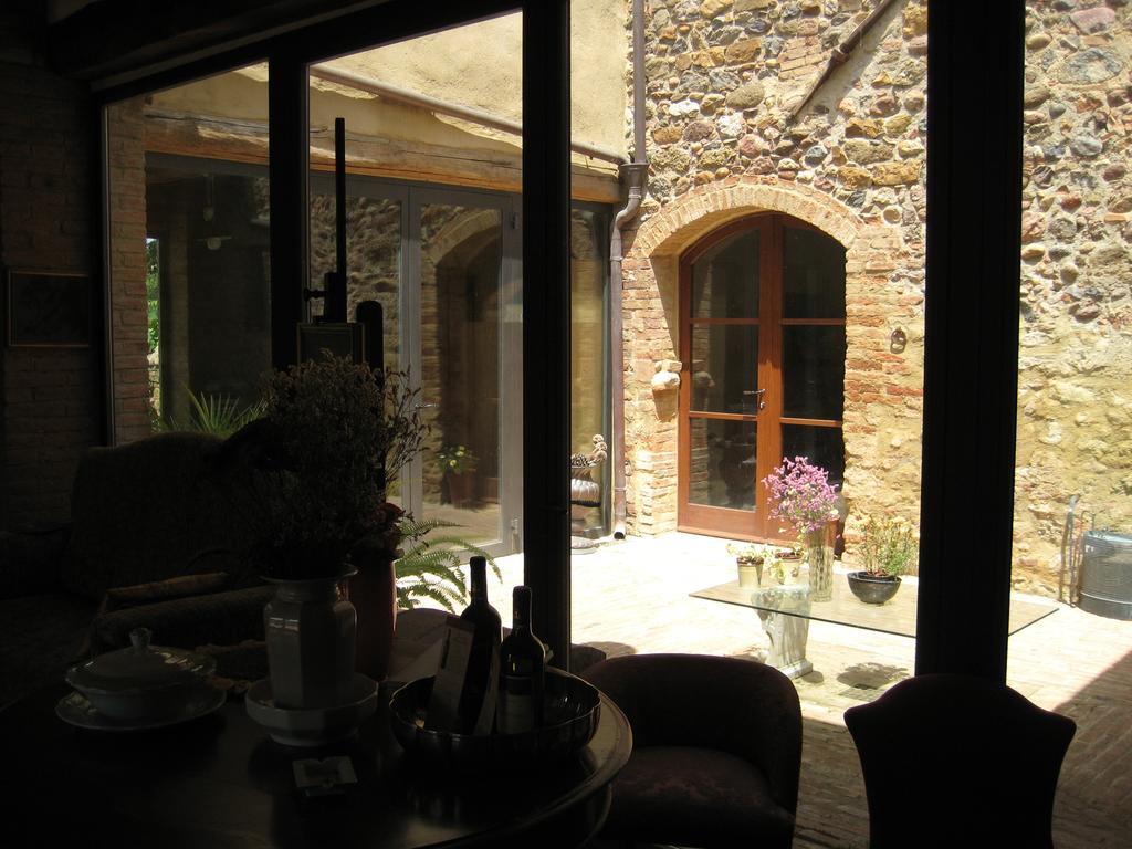 Agriturismo Il Casalino Pari Exterior photo